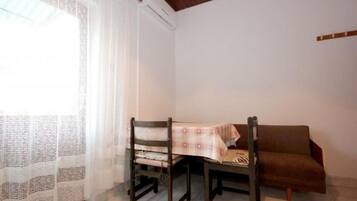 Apartment, Smoking | 1 bedroom