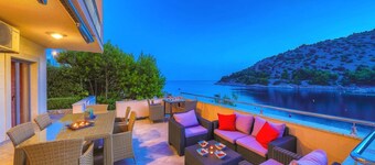 Holiday Houses, Villas Silva - With Pool and Great View