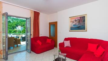 House, Smoking | 4 bedrooms