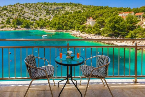 Holiday Houses, Villas Silva - With Pool and Great View