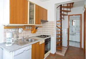 6 quartos