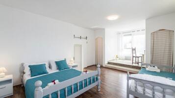 House, Smoking | 3 bedrooms