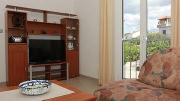 Apartment, Smoking | 2 bedrooms