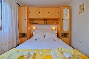 Rumah, Boleh Merokok | 2 kamar tidur