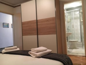 Room - Apartments Željko - Large Terrace (Makarska)
