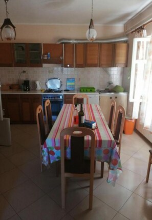 Căn hộ, hút thuốc | 4 phòng ngủ 