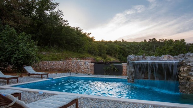 Room - Holiday Houses, Villas Priroda (Vrbnik)