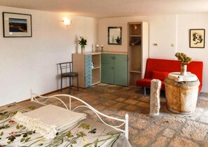 3 عدّة غرف نوم