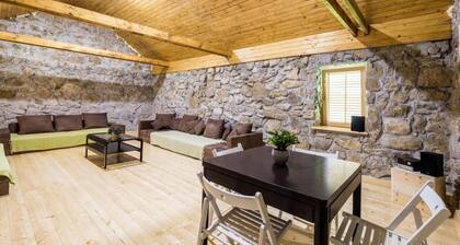 Holiday Houses, Villas Green House - Outdoor Pool & BBQ