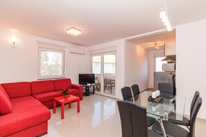 Apartment | 2 bedrooms - Apartments Robi 2 - Marina View (Liznjan)