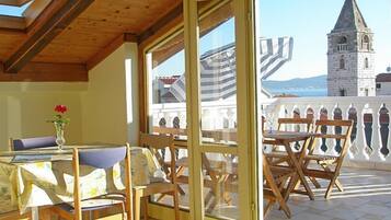 Nhà, hút thuốc | 2 phòng ngủ