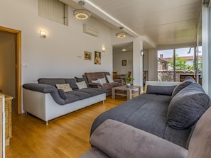 House | 2 bedrooms - Holiday Houses, Villas Vera - With Pool (Liznjan)