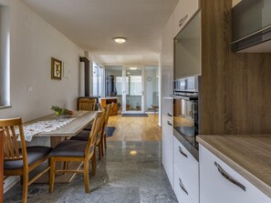 House | 2 bedrooms