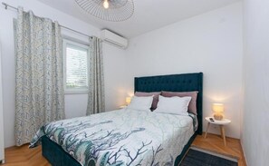 Apartment | 3 bedrooms - Apartments Marin - 20m to the Beach (Podgora)