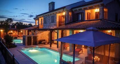 Holiday Houses, Villas Berna 2 - Pool House