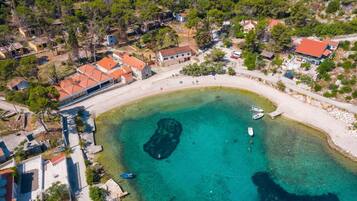 House, Smoking | Exterior