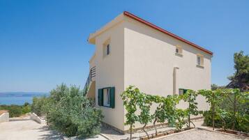 Casa, para fumantes | 3 quartos