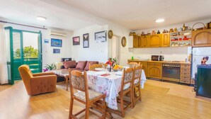 House, Smoking - Holiday Houses, Villas Tonci - Comfortable & Surrounded by Nature (Tucepi)
