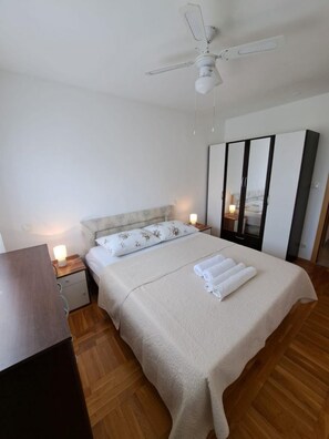 Apartment | 2 bedrooms - Apartments Slava - Close to the Mall (Split)