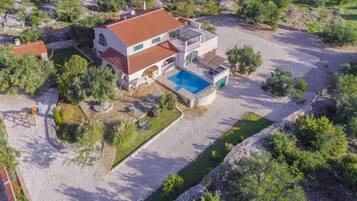 House, Smoking | 2 bedrooms