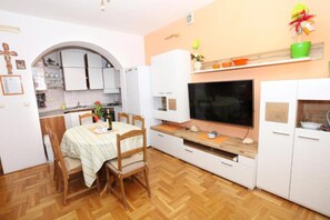Apartment - Apartments Dani-free Parking (Dugi Rat)