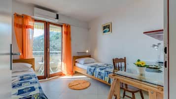 Apartamento, para fumantes | 2 quartos