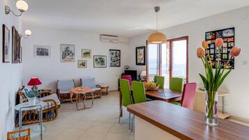 Apartment, Smoking | 2 bedrooms