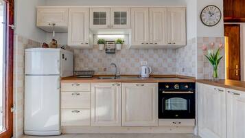 Apartamento, para fumantes | 2 quartos