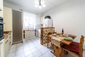 House - Holiday Houses, Villas Galic - Stylish Getaway (Rab)