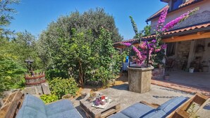 Unclassified image, 4 of 26, button - Holiday Houses, Villas Galic - Stylish Getaway (Rab)