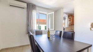 Ảnh chưa phân loại, 5 trong số 21 ảnh, nút