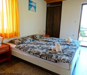 House | 2 bedrooms - Holiday Houses, Villas Dar (Vinodol)