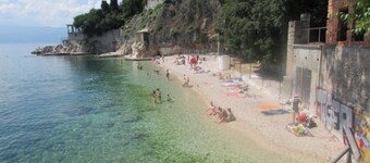 Apartments Vatro - With Balcony and Free Parking