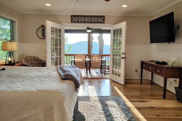 Main Level Master King Suite