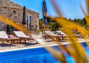 Room - Holiday Houses, Villas Mindful Escape - Luxury Resort (Supetar)