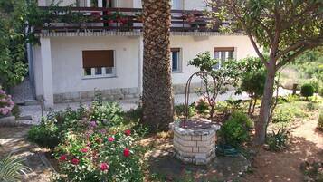 Apartment, Smoking | 1 bedroom