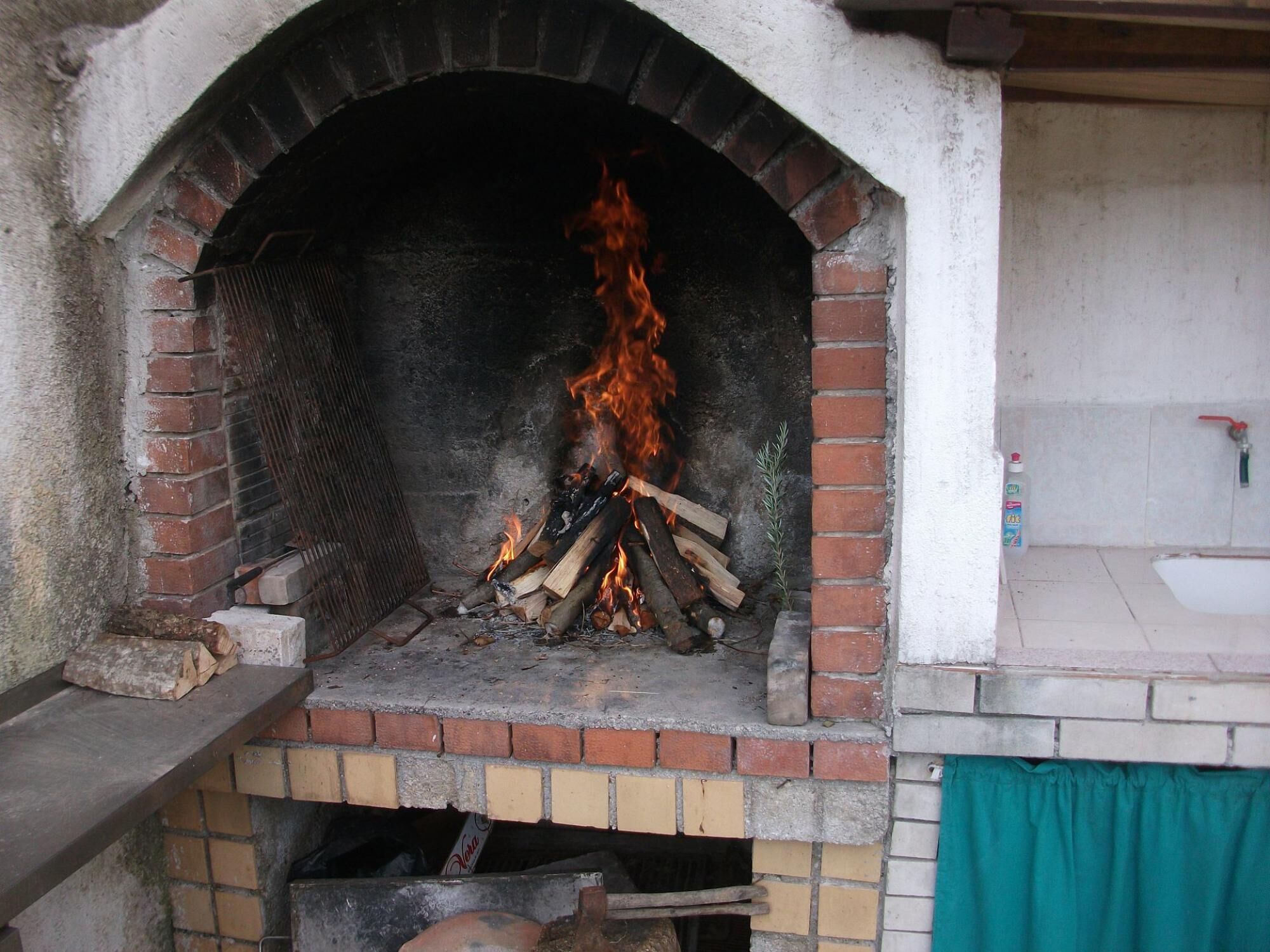 Apartment, Smoking | Exterior