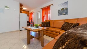 House, Smoking - Holiday Houses, Villas Seagull (Vir)