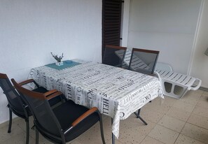 House, Smoking | 4 bedrooms - Holiday Houses, Villas Mare - 50 m From Beach (Kolan)