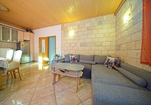 Apartment, Smoking | 2 bedrooms - Apartments Zoran - 30 m From Beach (Postira)