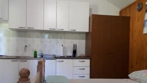 Unclassified image, 2 of 20, button - Holiday Houses, Villas Lidija - Robinson House (Postira)