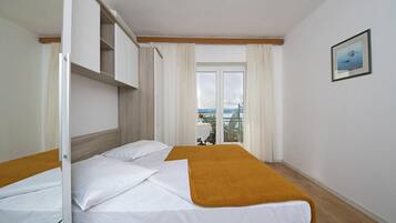 Apartment, Smoking | 2 bedrooms