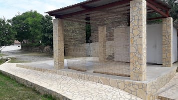 Apartment | Exterior