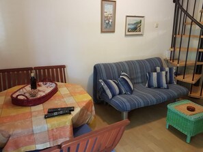 House, Smoking | 2 bedrooms - Holiday Houses, Villas Villa Dean - 80m From the Beach (Milna)
