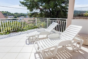 Room - Apartments Dado - Terrace With sea View (Lumbarda)