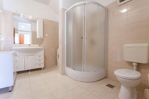 Apartment | 3 bedrooms - Apartments Dado - Terrace With sea View (Lumbarda)