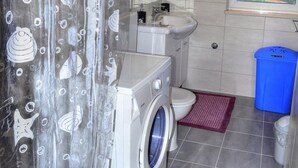 Apartment, Smoking | 2 bedrooms - Apartments Jela - Terrace and sea View (Jelsa)