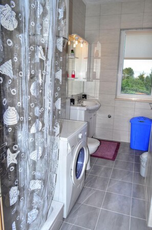 Apartment, Smoking | 2 bedrooms - Apartments Jela - Terrace and sea View (Jelsa)