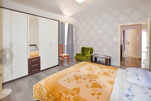 Apartamento, fumadores | 3 dormitorios