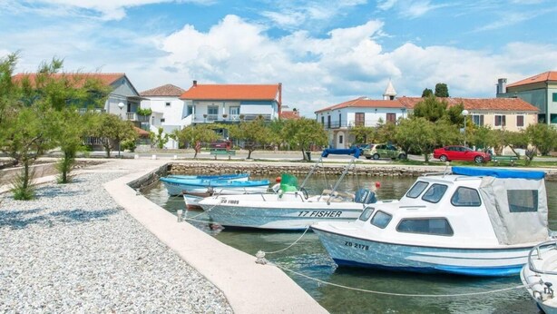 Apartment, Smoking | 3 bedrooms - Apartments Dama - 10 m From Beach (Sukosan)
